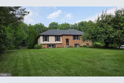 3733 Viewpoint Court, Slatington, PA 18080 - Photo 2
