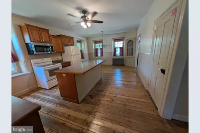 9411 Kings Hwy S S, Zionsville, PA 18092 - Photo 4