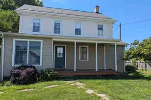 9411 Kings Hwy S S, Zionsville, PA 18092 - Photo 2