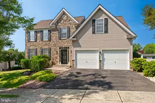 2305 Aberdeen Way, Macungie, PA 18062 - Photo 2