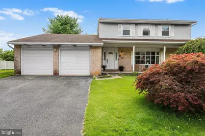 1804 Elmhurst Drive, Whitehall, PA 18052 - Photo 2