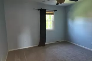 4517 N Hedgerow Dr, Allentown, PA 18103 - Photo 6