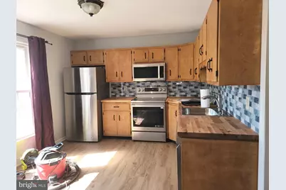 4517 N Hedgerow Drive, Allentown, PA 18103 - Photo 2