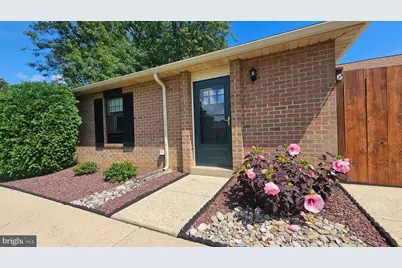 2870 Springhaven Place, Macungie, PA 18062 - Photo 2