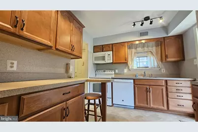 2870 Springhaven Place, Macungie, PA 18062 - Photo 6