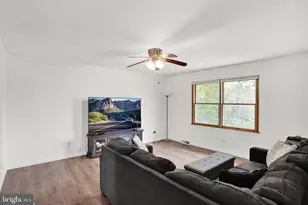 2435 Levans Rd, Coplay, PA 18037 - Photo 10