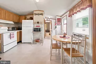 1190 Grange Rd, Allentown, PA 18106 - Photo 12
