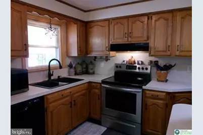 835 E Montgomery Street, Allentown, PA 18103 - Photo 8