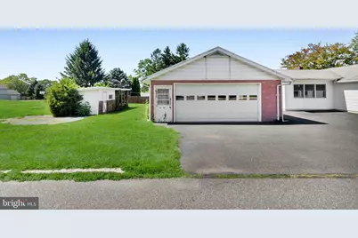 418 S 4th Street, Emmaus, PA 18049 - Photo 4