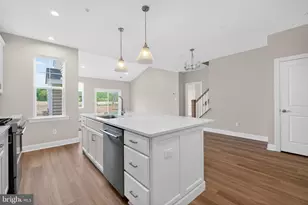 3006 North Cider Dr, Whitehall, PA 18052 - Photo 8