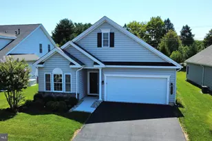 4633 Freedom Way, Center Valley, PA 18034 - Photo 2