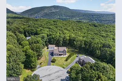2199 Acorn Court, Slatington, PA 18080 - Photo 6