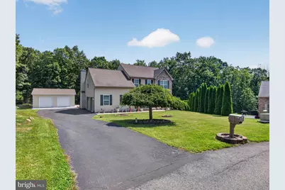 2199 Acorn Court, Slatington, PA 18080 - Photo 4