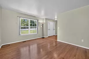 2199 Acorn Ct, Slatington, PA 18080 - Photo 18