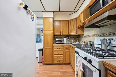 230 E Susquehanna Street, Allentown, PA 18103 - Photo 18