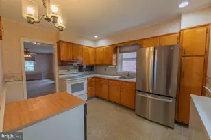 655 North St, Emmaus, PA 18049 - Photo 6