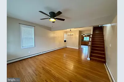 550 W Franklin Street, Slatington, PA 18080 - Photo 6