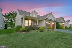 3551 Daylily Dr, Emmaus, PA 18049 - Photo 2