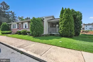 110 S 3rd St, Emmaus, PA 18049 - Photo 2