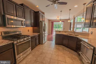 4480 Lenni Cir, Emmaus, PA 18049 - Photo 8