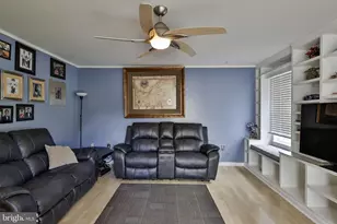 5016 Foxrun Ln, Whitehall, PA 18052 - Photo 28