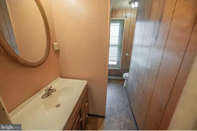 335 Broad Street, Emmaus, PA 18049 - Photo 14
