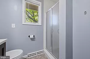 2421 W Greenleaf St, Allentown, PA 18104 - Photo 56
