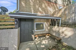 2421 W Greenleaf St, Allentown, PA 18104 - Photo 30