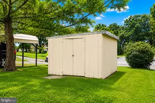 7588 Trexler Cir, Trexlertown, PA 18087 - Photo 4