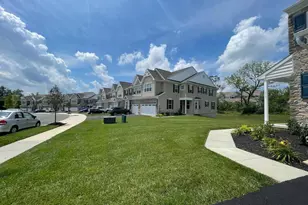 516 Gray Feather Way, Allentown, PA 18104 - Photo 4