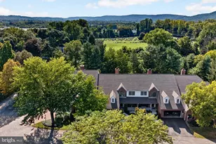 4706 Pinehurst Cir, Center Valley, PA 18034 - Photo 8