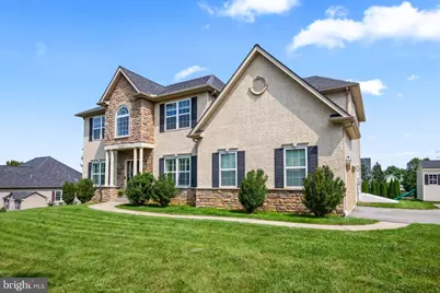 2305 Madeira Drive, Macungie, PA 18062 - Photo 2