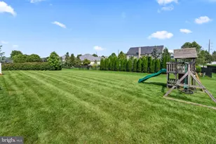 2305 Madeira Dr, Macungie, PA 18062 - Photo 6