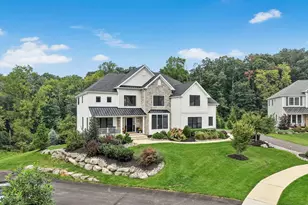 2505 Stonewall Dr, Center Valley, PA 18034 - Photo 2