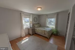1063 Manor Dr, Allentown, PA 18103 - Photo 14