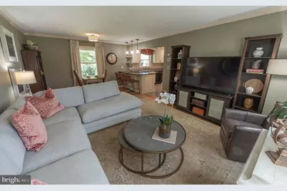 1063 Manor Drive, Allentown, PA 18103 - Photo 12