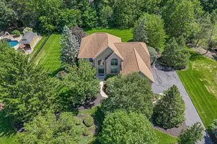 6958 Lehigh Ct, Allentown, PA 18106 - Photo 4
