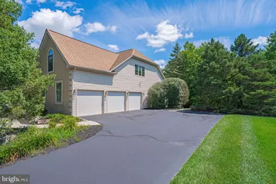 6958 Lehigh Court, Allentown, PA 18106 - Photo 8