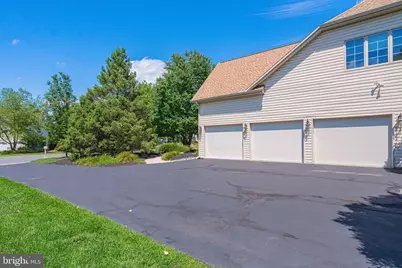 6958 Lehigh Court, Allentown, PA 18106 - Photo 10