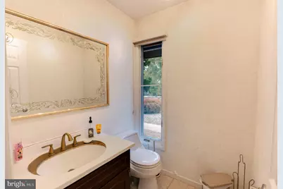 2210 Greenwood Road, Allentown, PA 18103 - Photo 24