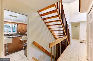 2210 Greenwood Rd, Allentown, PA 18103 - Photo 16