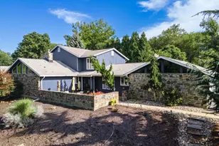 2210 Greenwood Rd, Allentown, PA 18103 - Photo 104