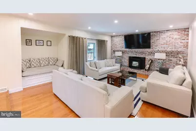 2210 Greenwood Road, Allentown, PA 18103 - Photo 12