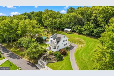 5525 Lehigh Street, Whitehall, PA 18052 - Photo 1