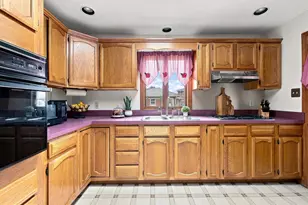 404 N 3rd St, Emmaus, PA 18049 - Photo 14