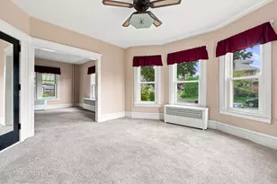 404 N 3rd St, Emmaus, PA 18049 - Photo 10