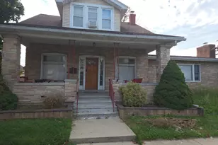 1882 S 2nd St, Allentown, PA 18103 - Photo 2