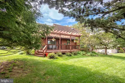 7942 Woodsbluff Run, Fogelsville, PA 18051 - Photo 32