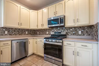 1035 Jervin Drive, Allentown, PA 18104 - Photo 16