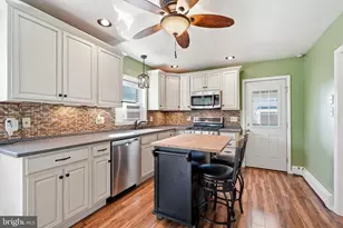 2202 W Union St, Allentown, PA 18104 - Photo 16